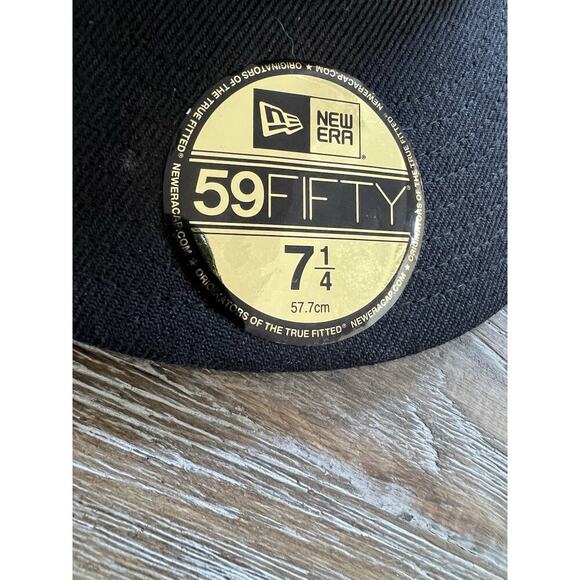 The Joker Batman "Heath Ledger" NEW ERA 59FIFTY Hat Cap Brand New Rare 7 1/4 NWT - Picture 5 of 8